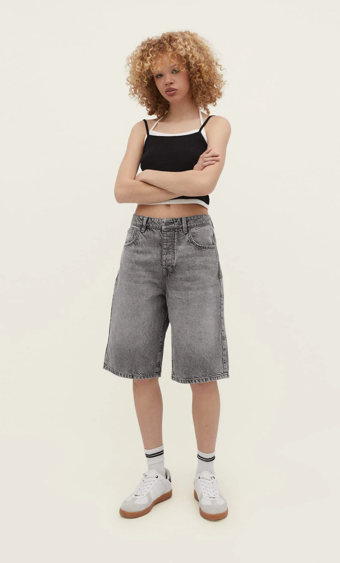 Stradivarius, Baggy Bermude Shorts, €19.99