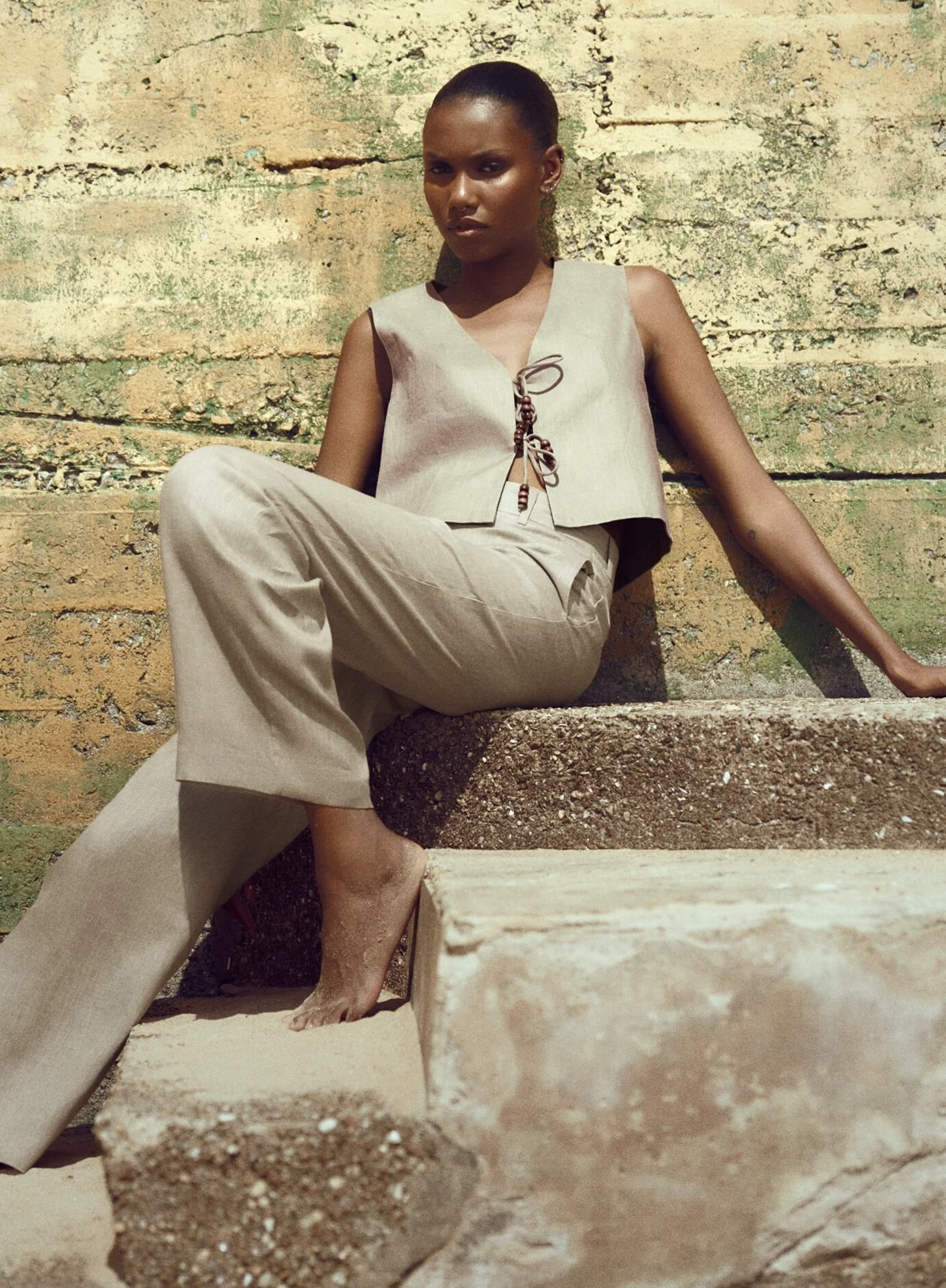 BEADED LINEN WAISTCOAT, €39.95