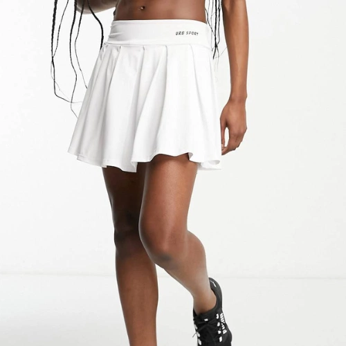 Urban Threads Tall Pleated Tennis Skort in White, €26.99