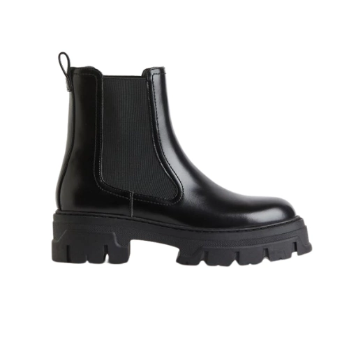 Chunky Chelsea Boots, €44.99