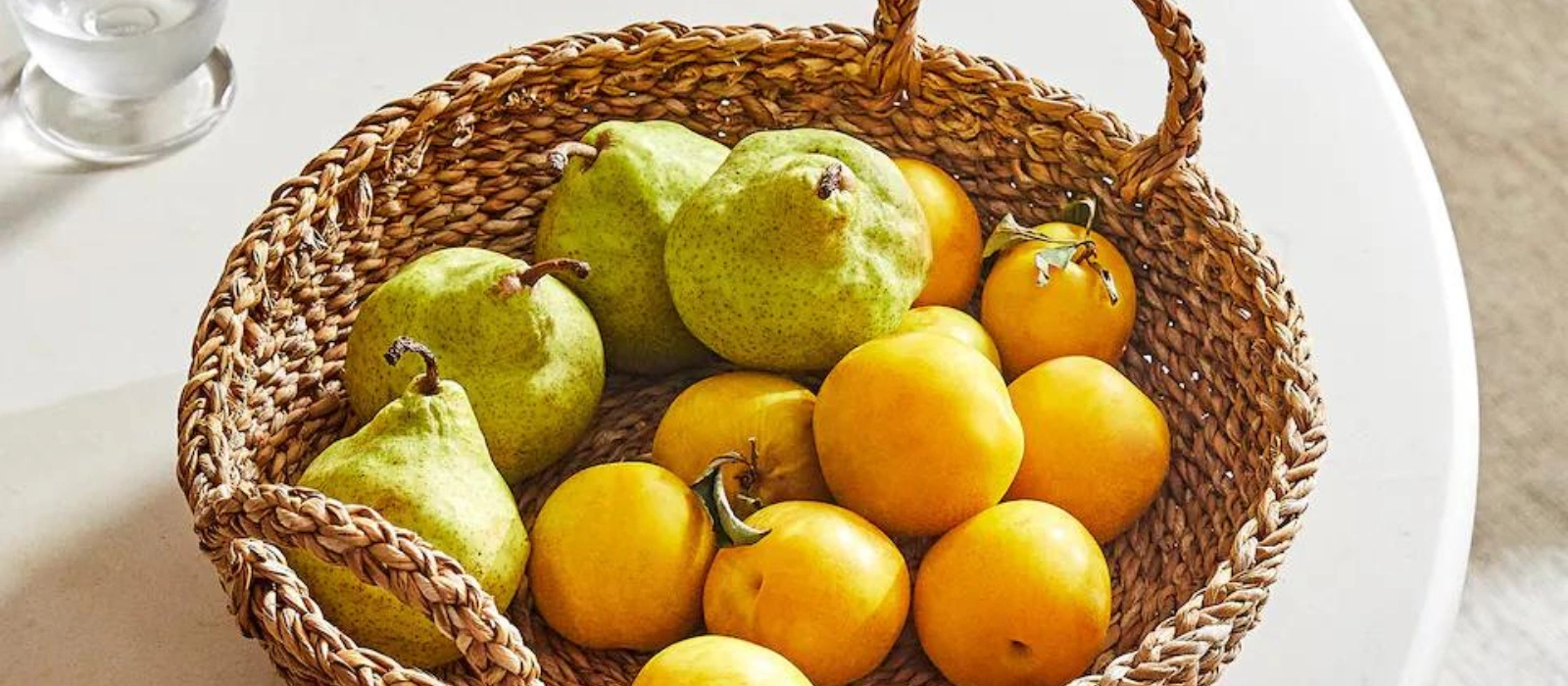 15 colourful fruit bowls that make for the perfect dining table centrepiece