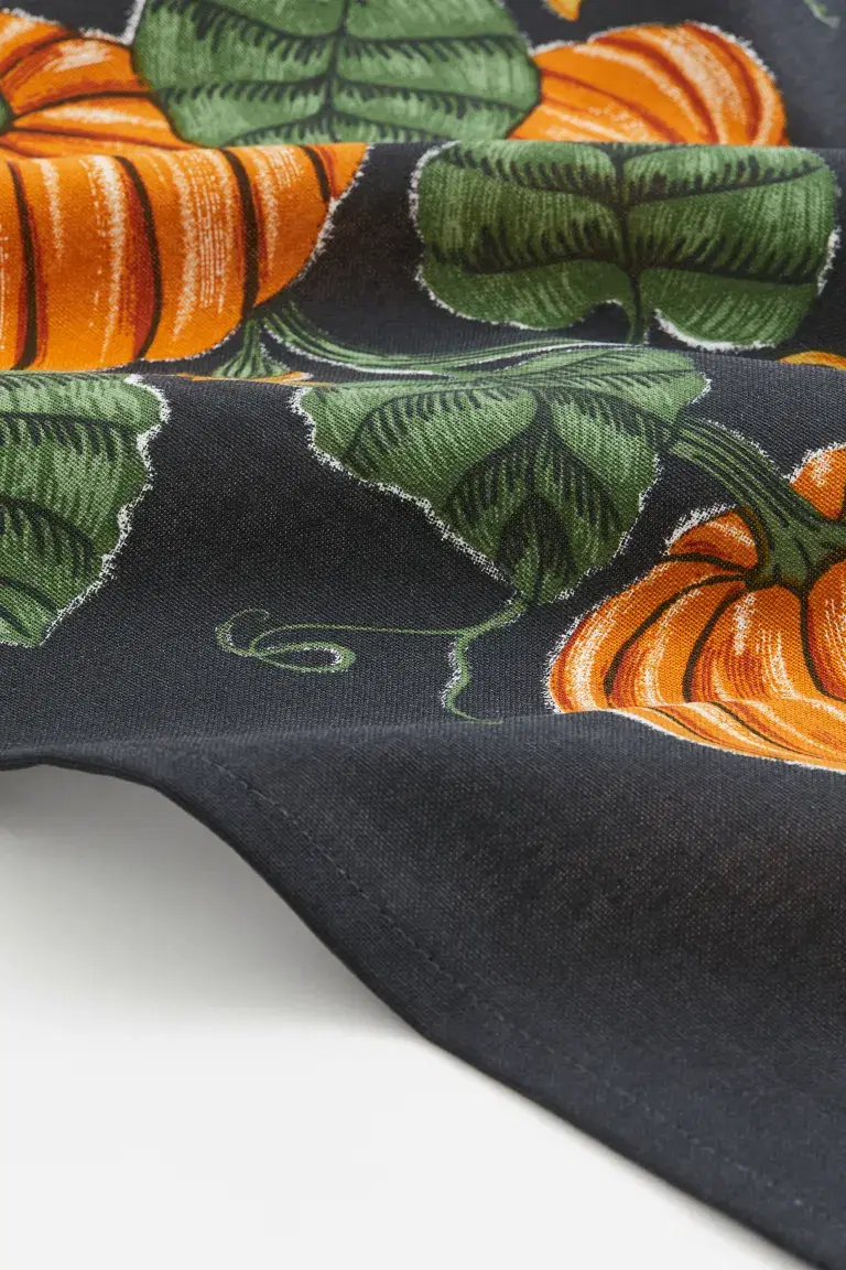 H&M Home, Pumpkin Patterned Table Runner, €9.99