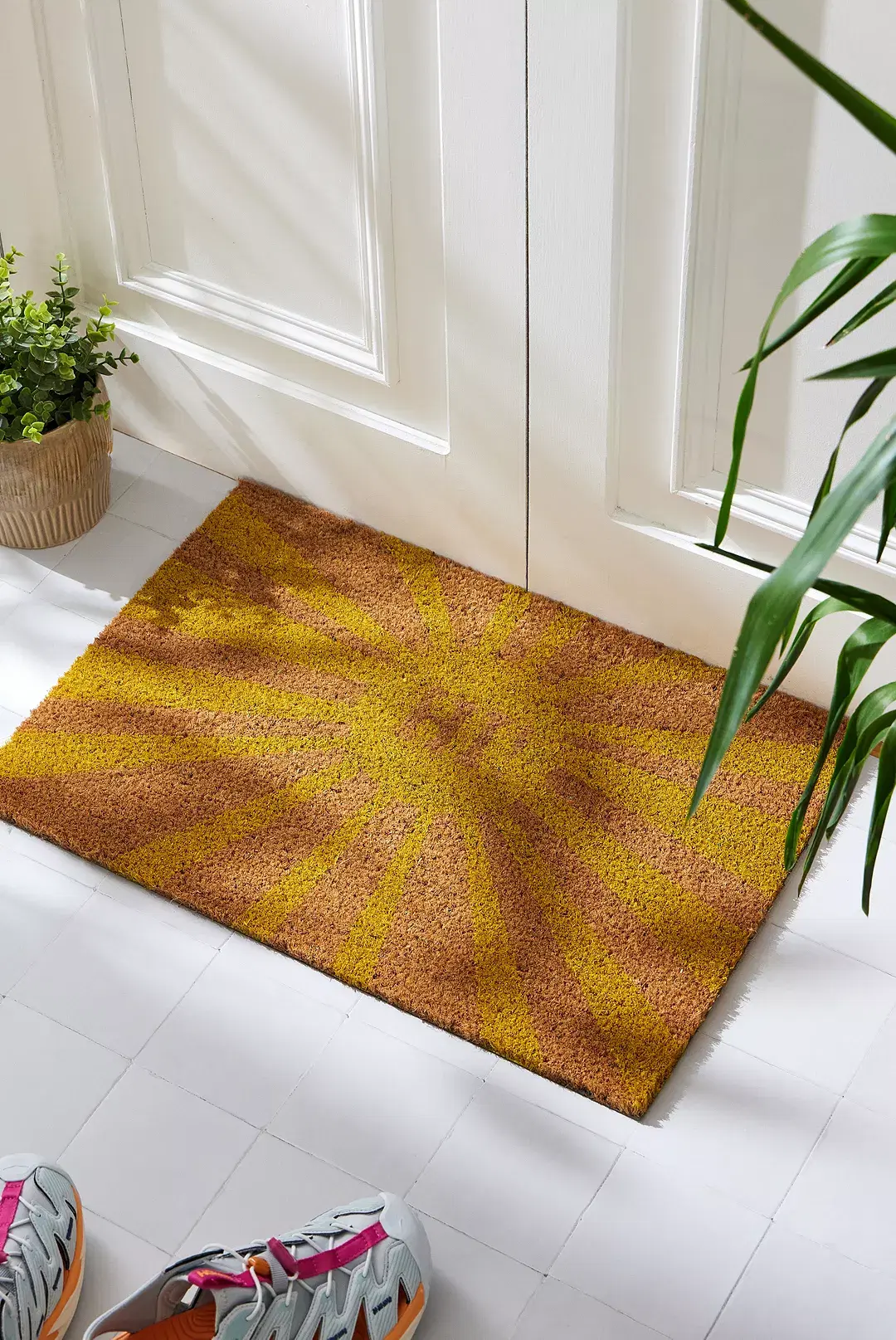 Urban Outfitters, Hi Sunshine Doormat, €20