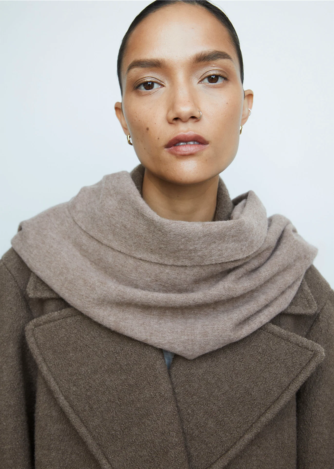 & Other Stories, Fringed Wool Blanket Scarf, €69 