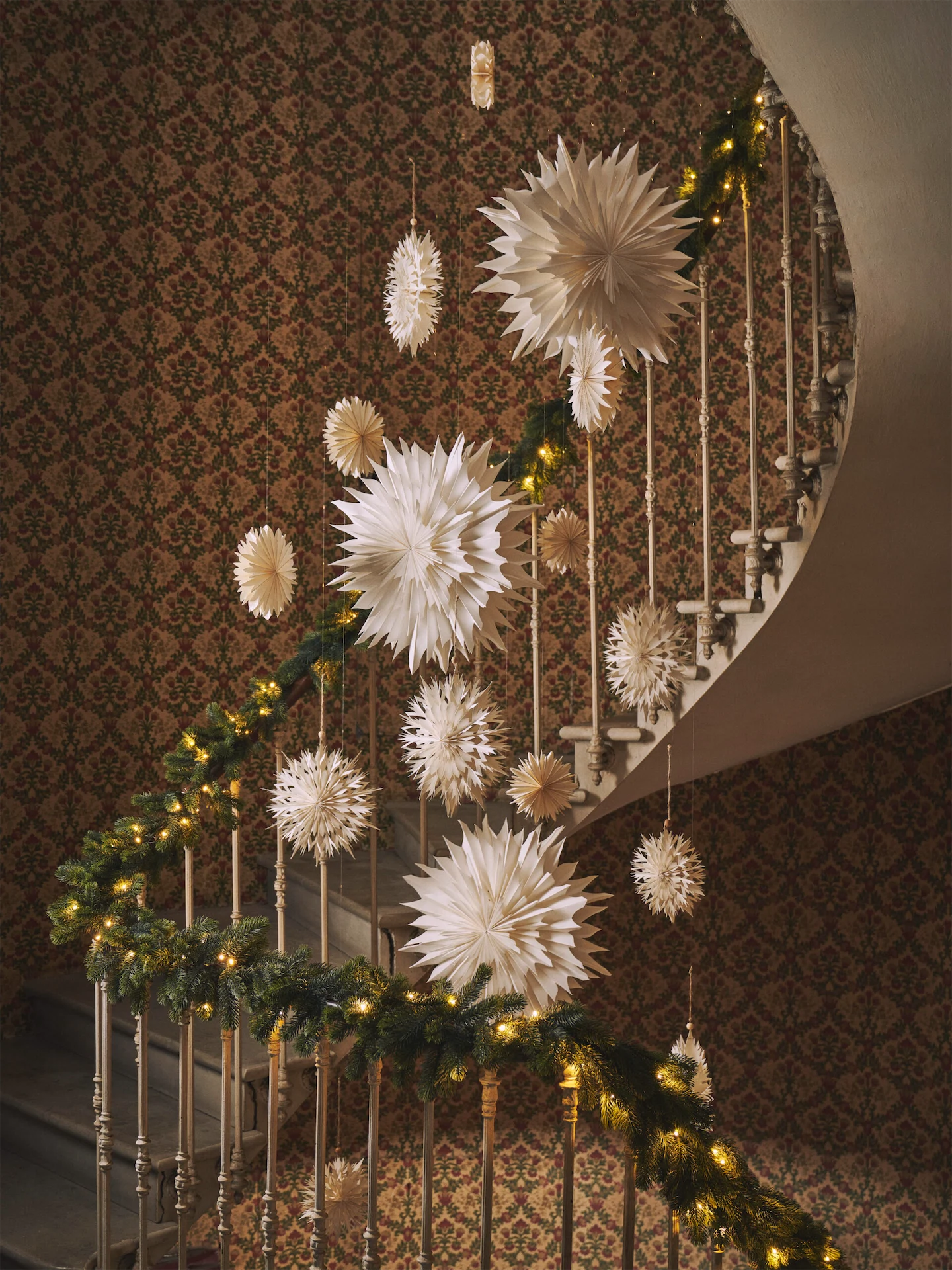 Hanging snowflakes, from €1.64