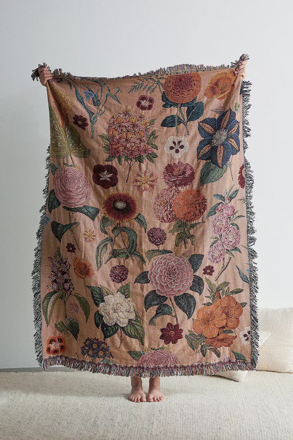 Urban Outfitters Valley Cruise Assorted Wildflower Throw, €155