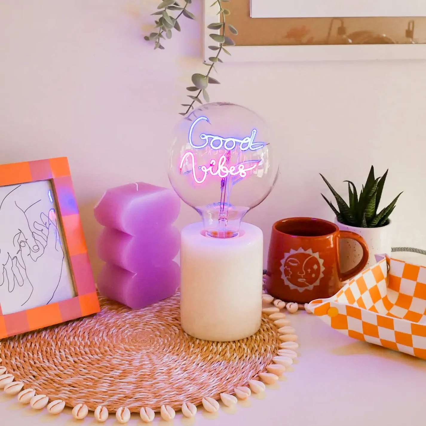 LED Phrases Lamp, €80