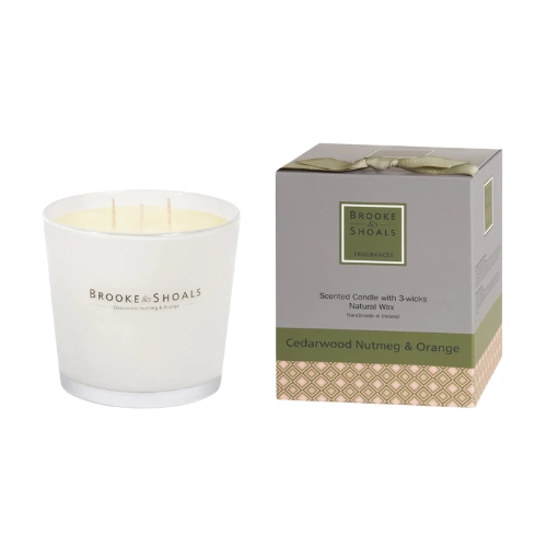 Brooke & Shoals 3-Wick Scented Candle – Cedarwood Nutmeg & Orange, €49.95
