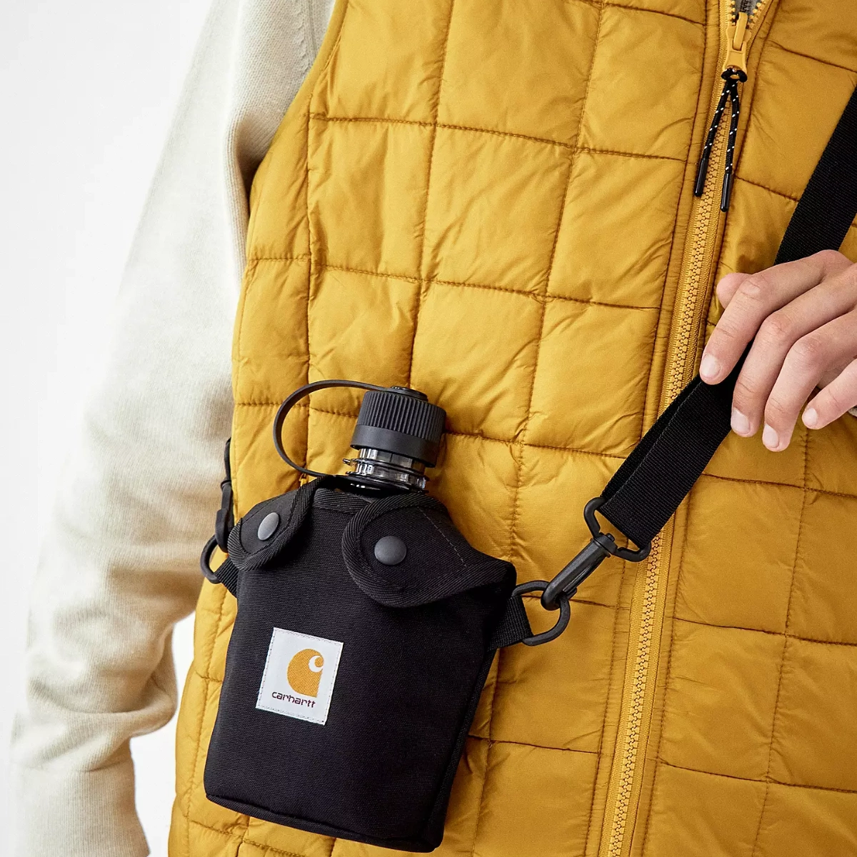 Carhartt WIP Field Bottle & Bag, €59