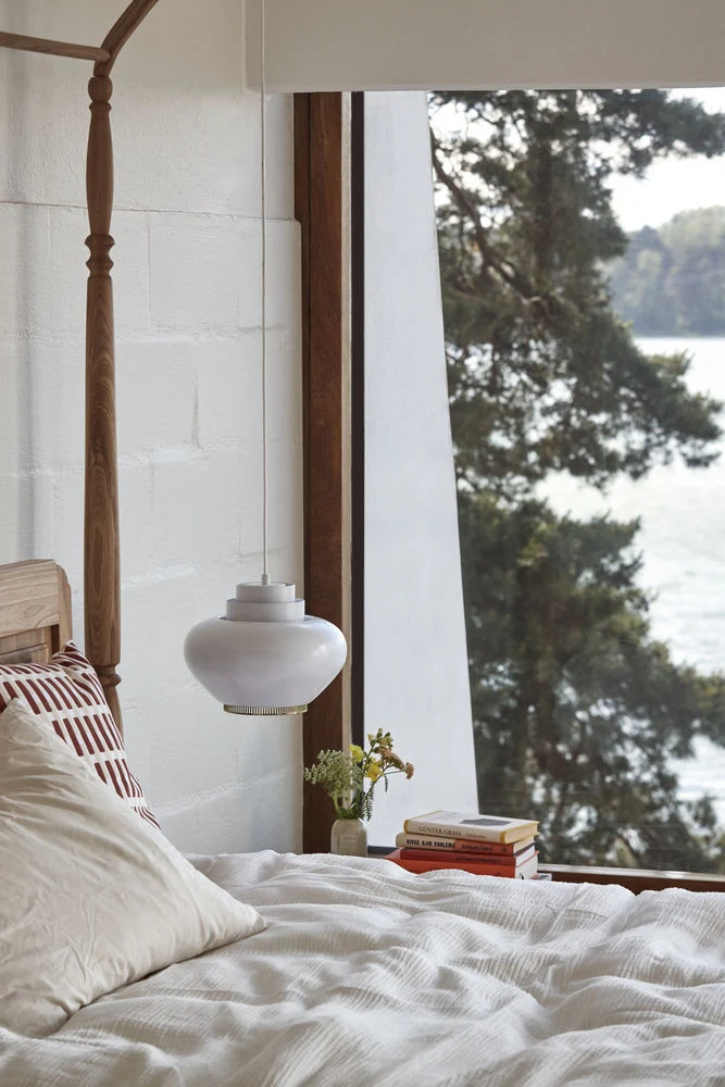 The experts’ guide to lighting – from lamps to feature pendants