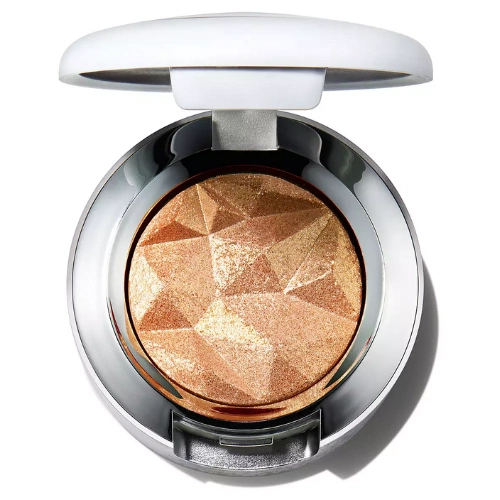 MAC Sparkler Eye Shadow in Gold Crush, €26 