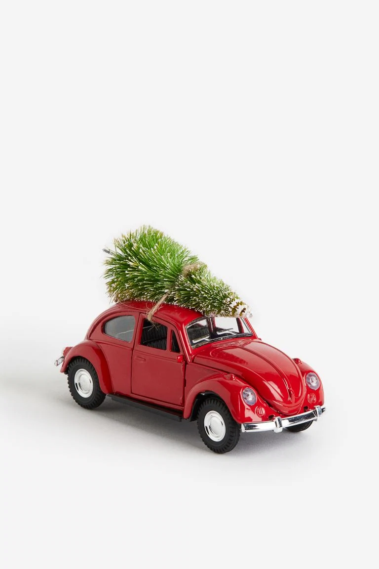 Car-shaped ornament, €19.99