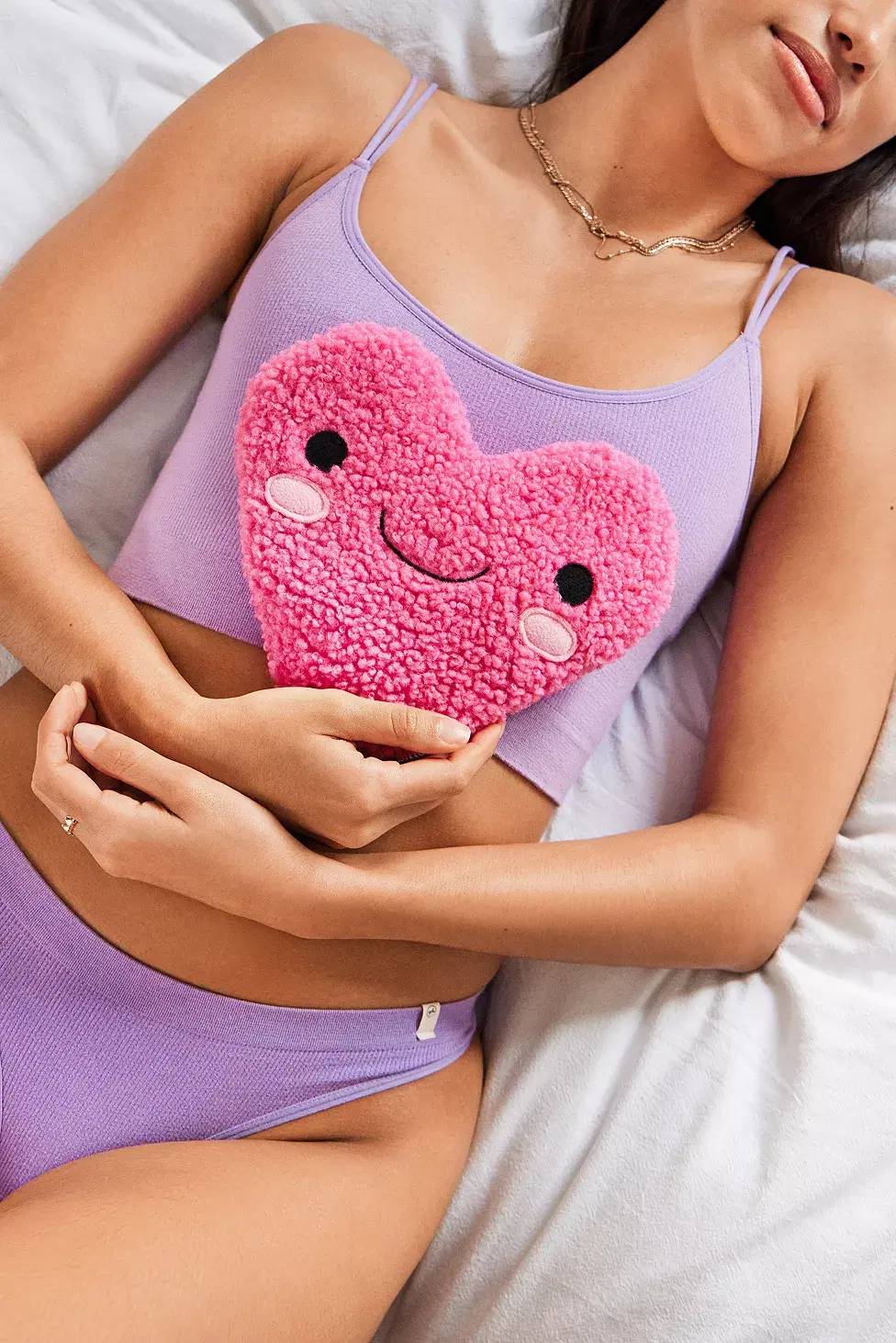 Urban Outfitters Huggable Heart Heating Pad, €17