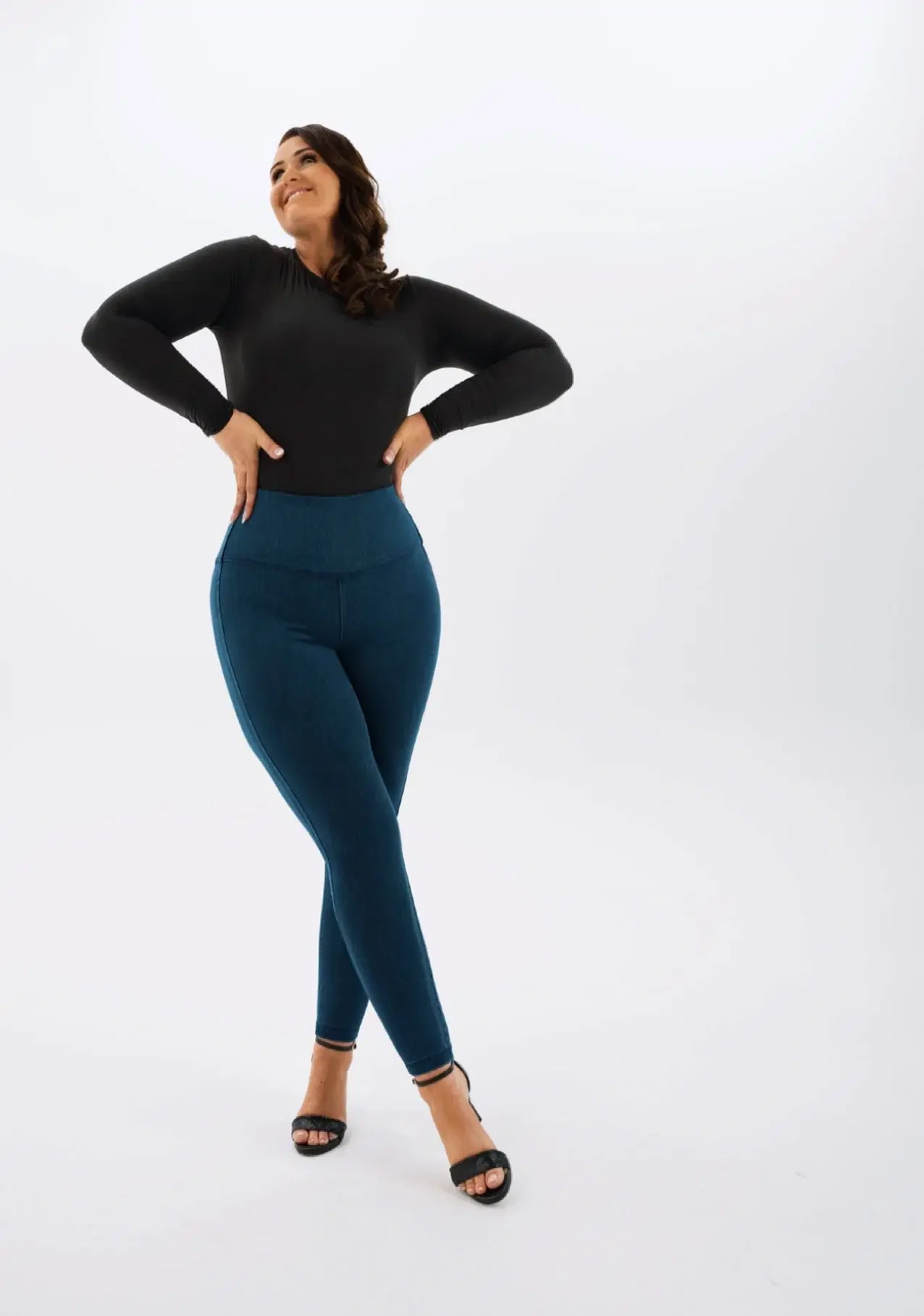 Indigo Shaping Jeggings (Long Leg), €89.99