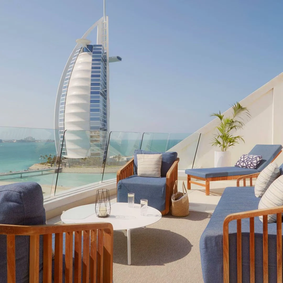 Jumeirah Beach Hotel in Dubai