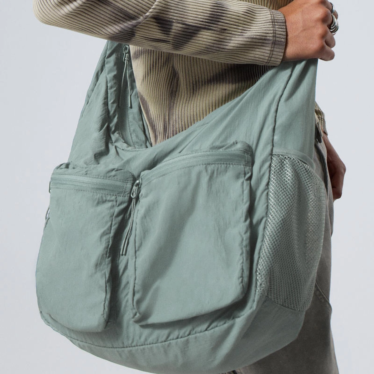 Weekday Crossbody, €20