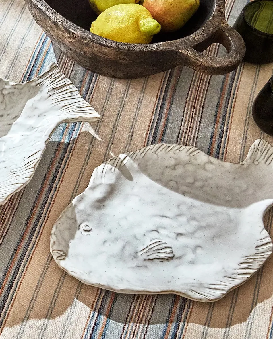 Serving dish, €22.99, Zara Home