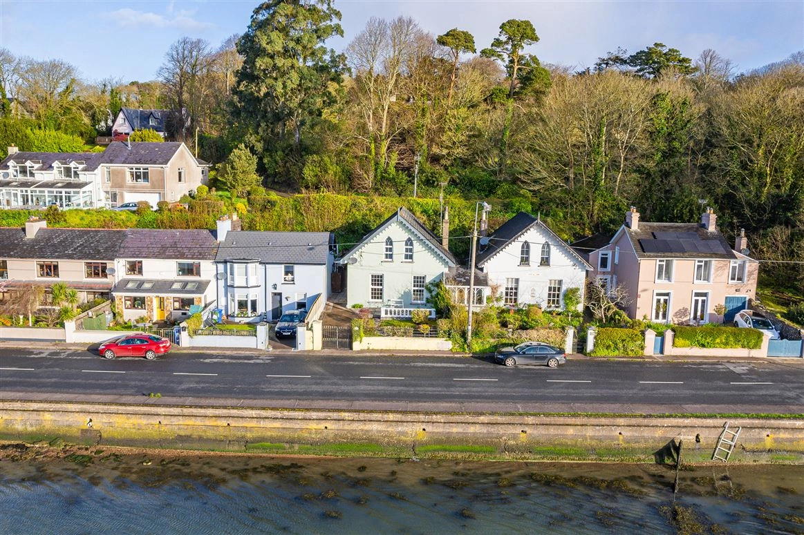 This charming Cork cottage is on the market for €450,000