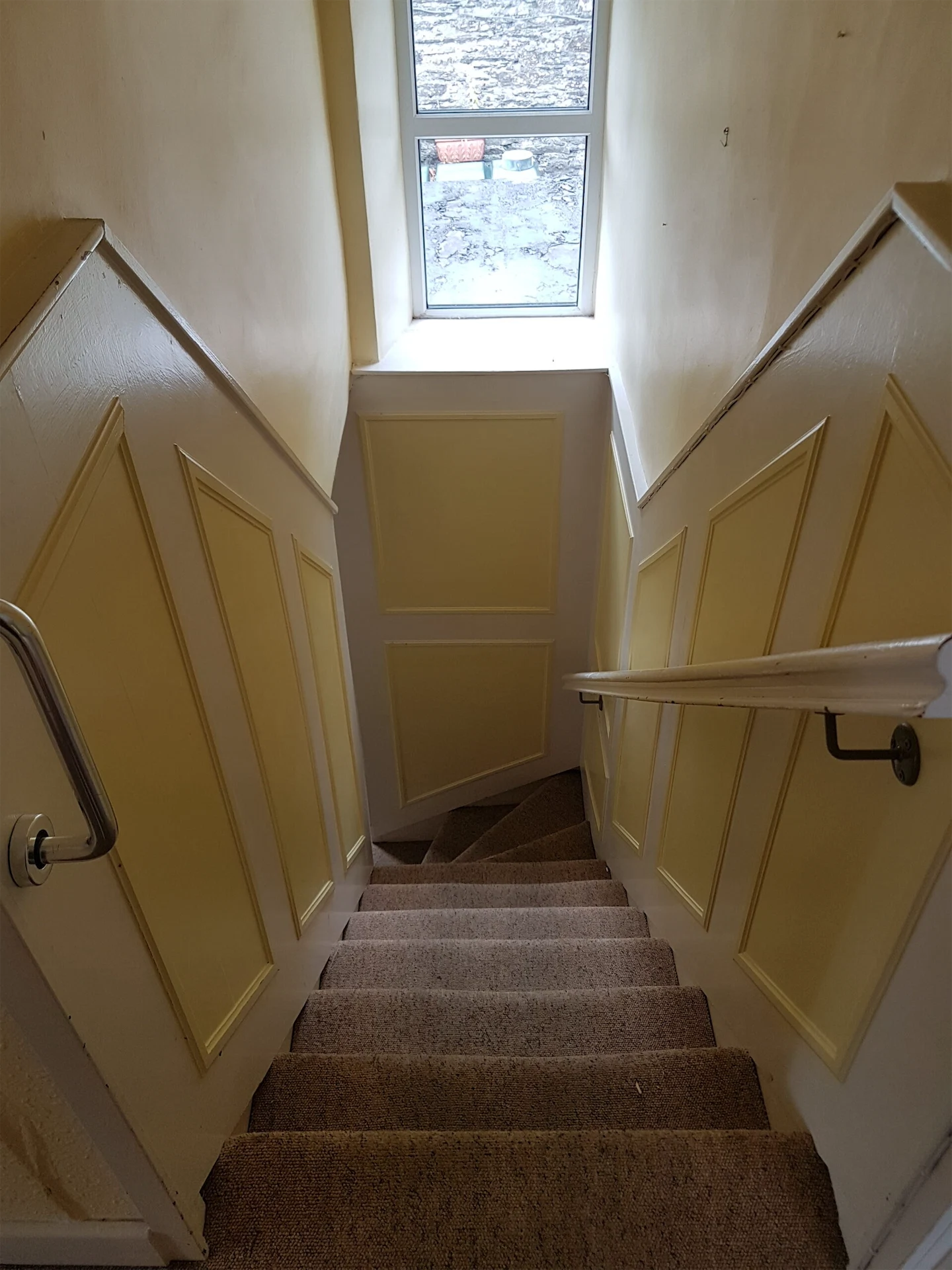 Before: The staircase was in need of an update