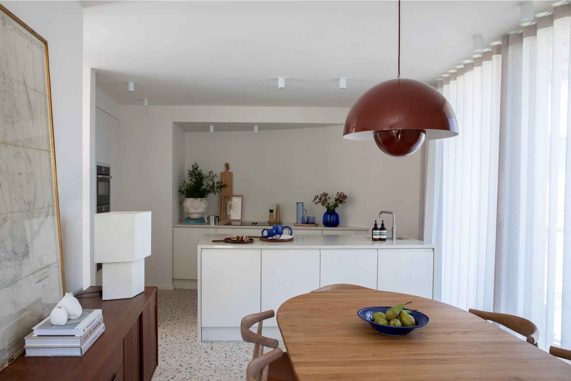 This seaside Dublin home makes the most of its unique shape