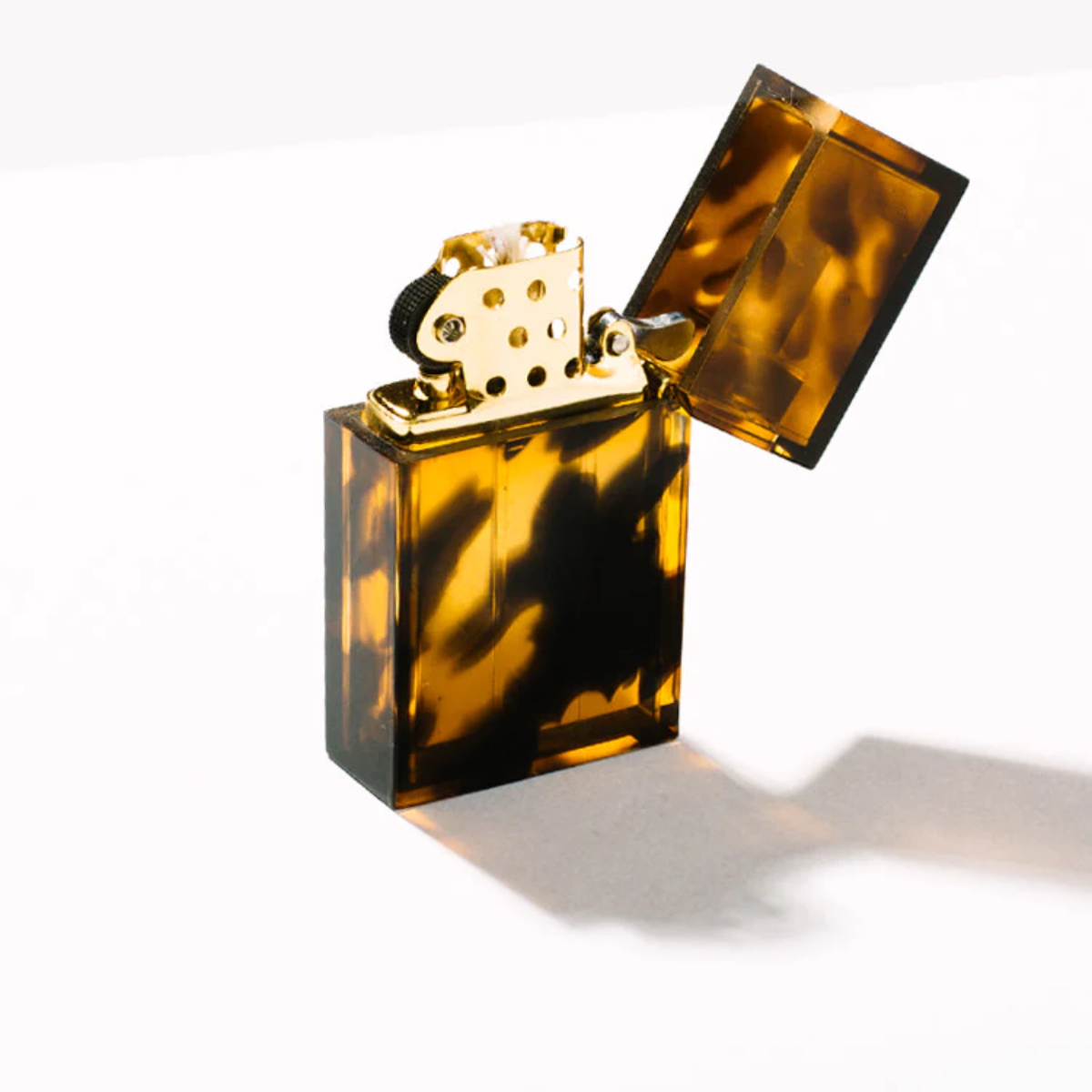 Tsubota Pearl Tortoise Lighter, €55