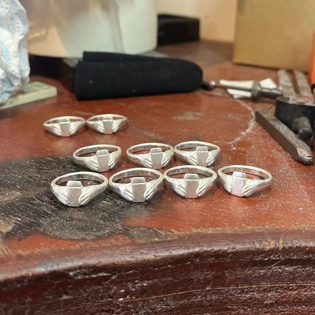 Stoned To Death 9ct Pint Claddagh Ring, £100