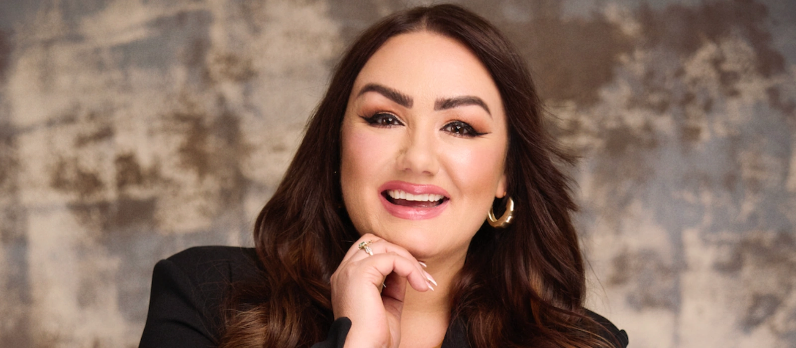 Vicki Notaro on the complexity of female friendship and her Long Story Vicki Notaro on the complexity of female friendship and her Long Story