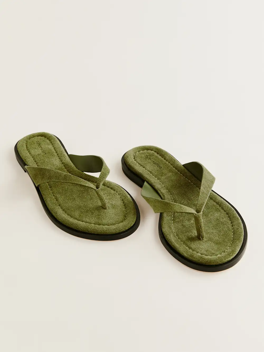 Reformation Jessie thong, €148