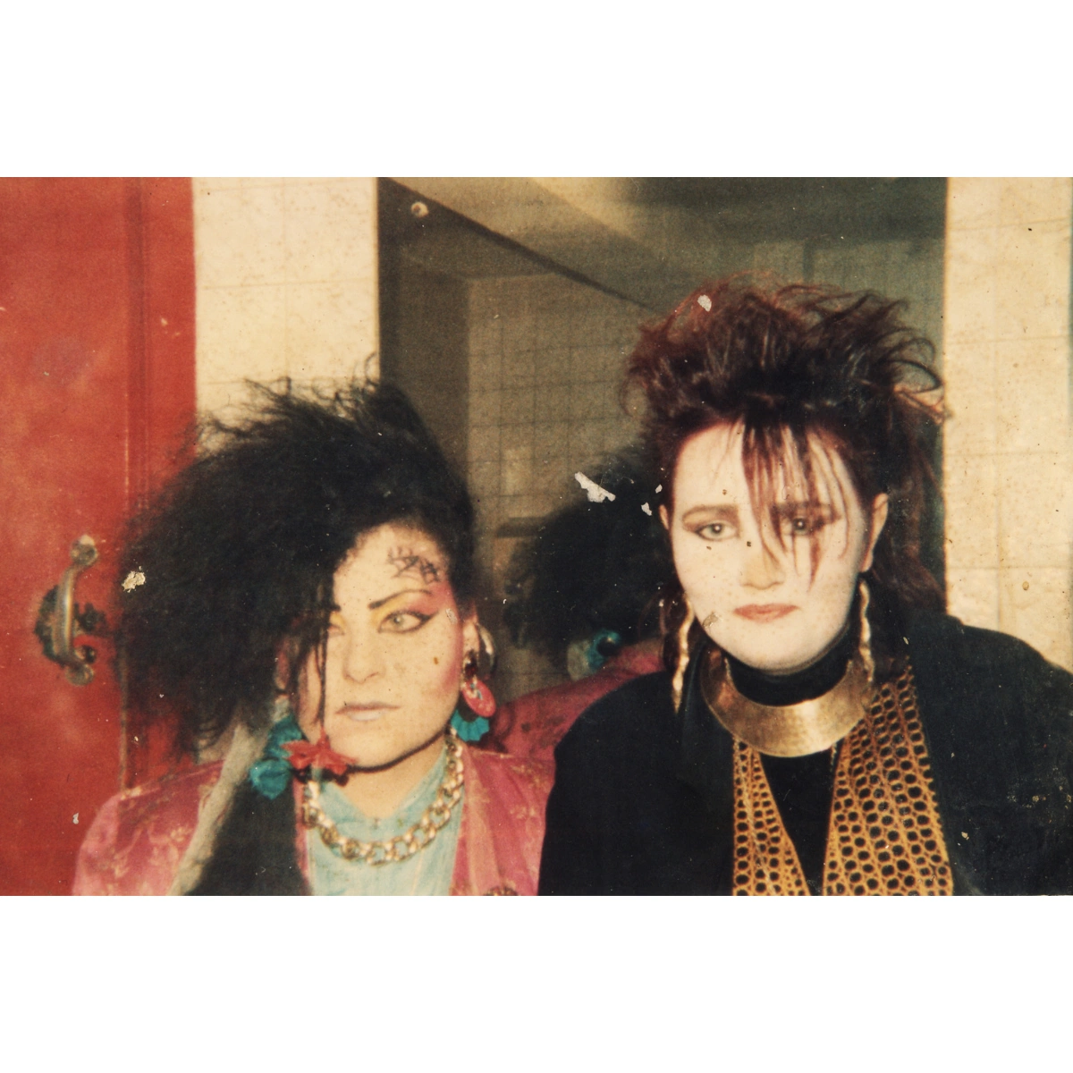 Simone Ni Chinneide, Afro Spot Nite Club, c.1985