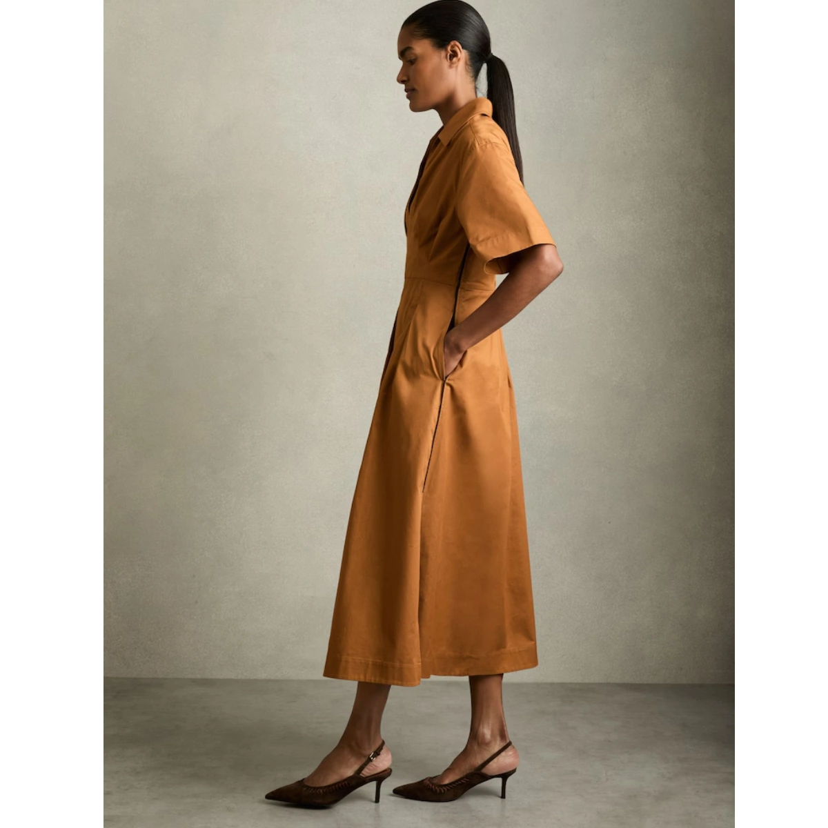Reiss Aubrey Cotton Pleated-Waist Midi Dress in Rust, €245