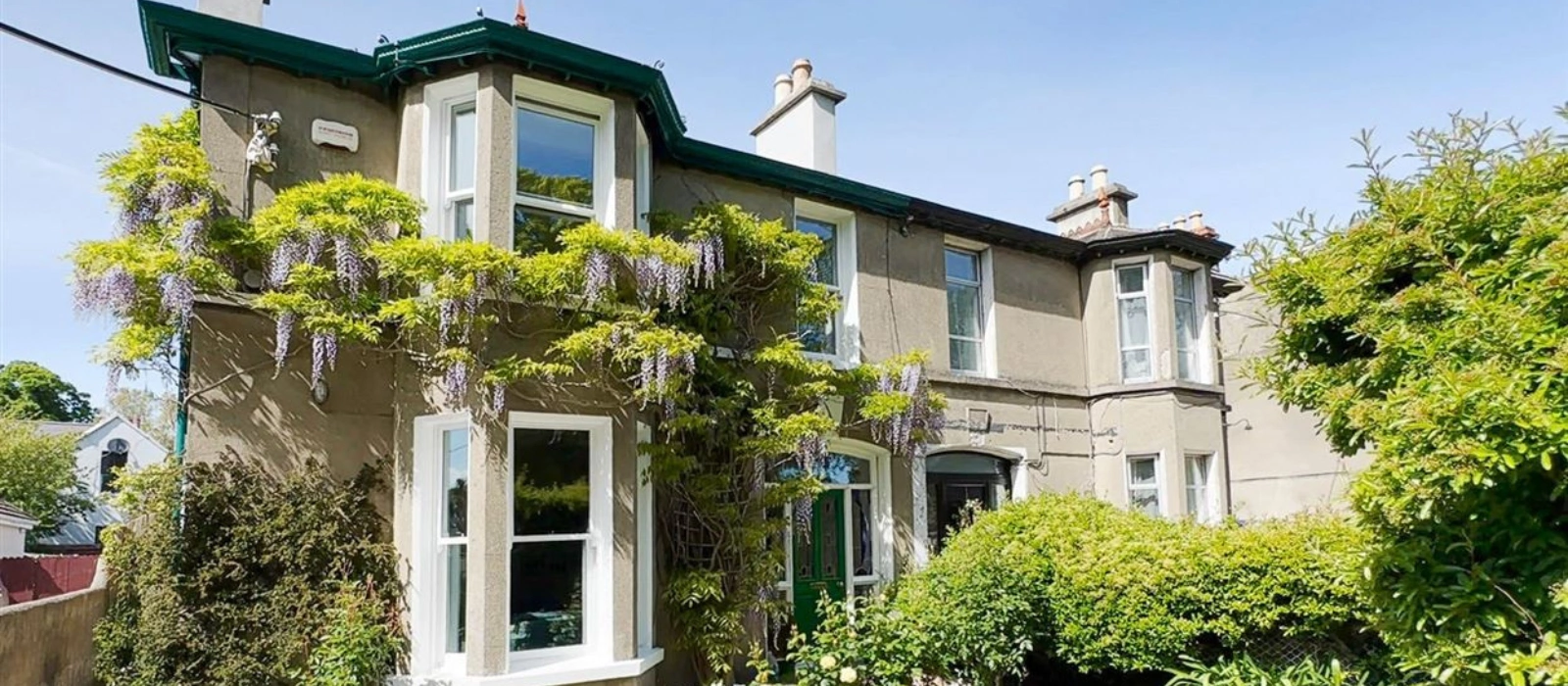Inside this wisteria-clad family home overlooking People’s Park in Bray Inside this wisteria-clad family home overlooking People’s Park in Bray