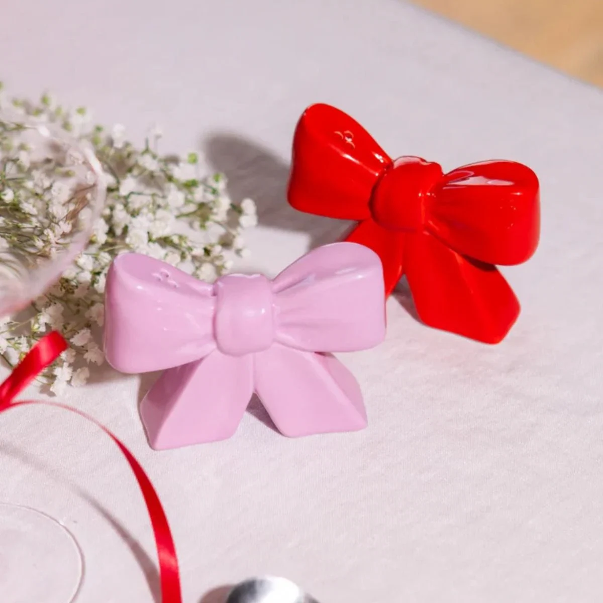 April and the Bear Bow Salt & Pepper Shakers, €18