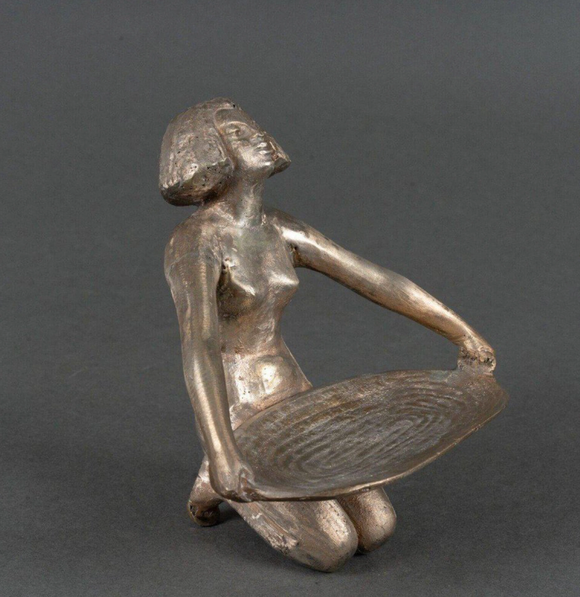 Suzie's Guillaume Laplagne sculpture