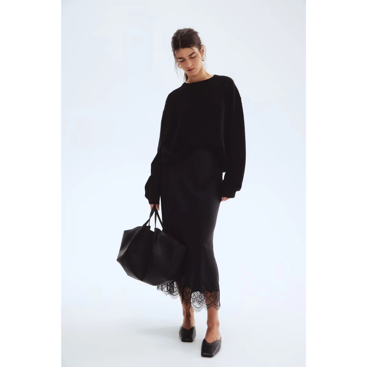 H&M Fine-knit Cashmere Jumper, €129