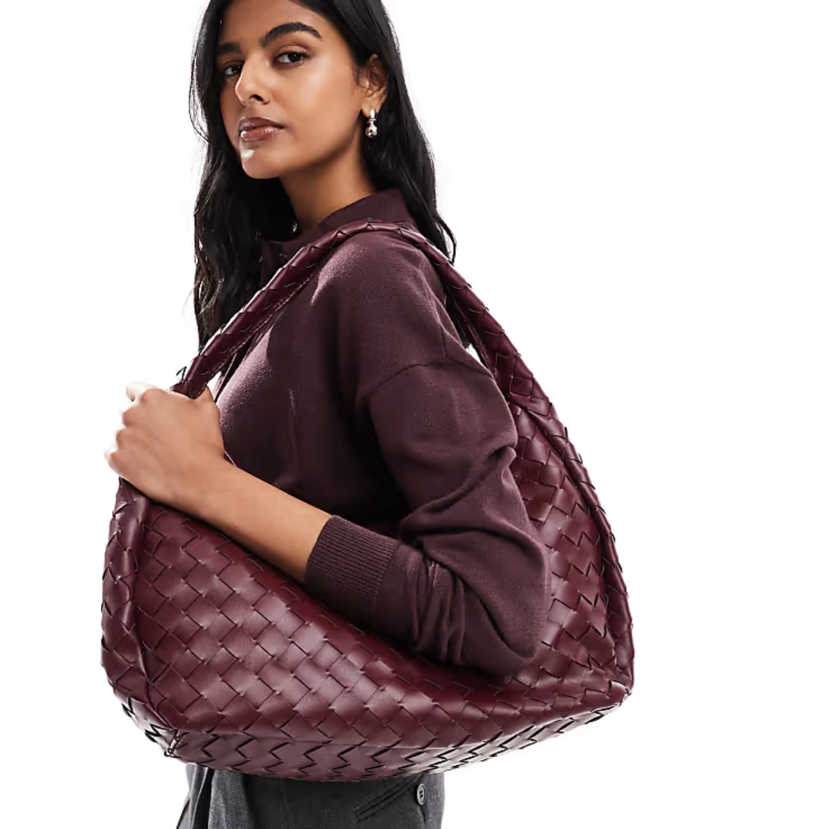 Glamorous large woven shoulder tote bag, €43.99