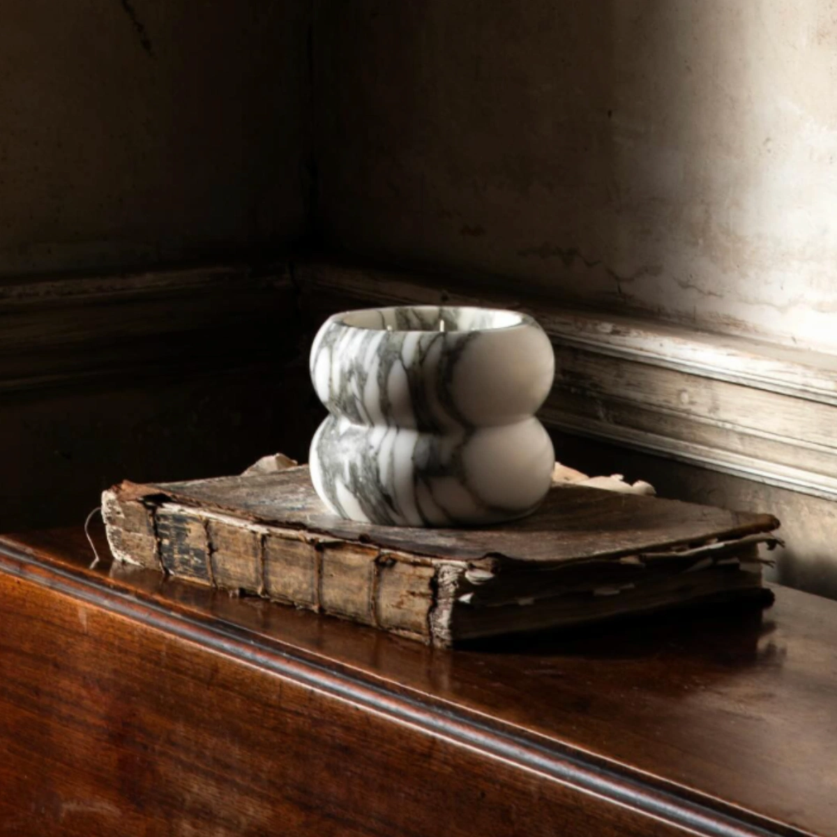 SINES Marble Candle, €260