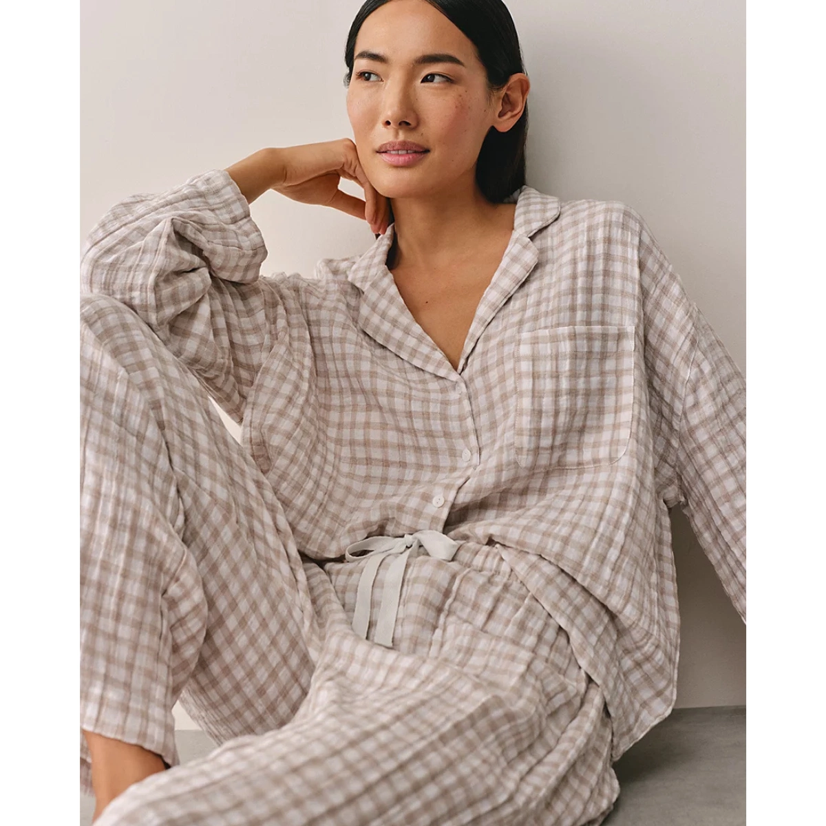 The White Company Double Cotton Gingham Drop Shoulder Pyjama Set, €111