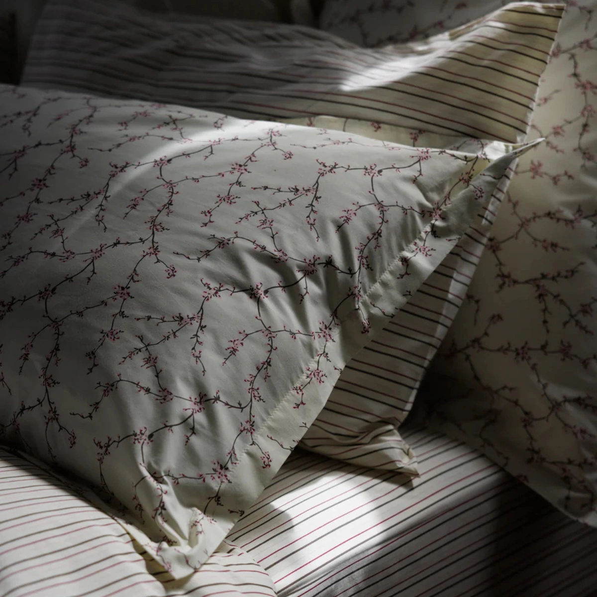 Foxford Tess Oxford Pillowcase, €19