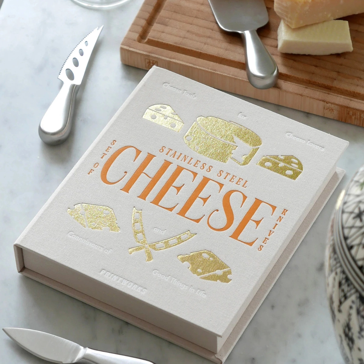 April and the Bear Cheese Knives Tool Kit, €55