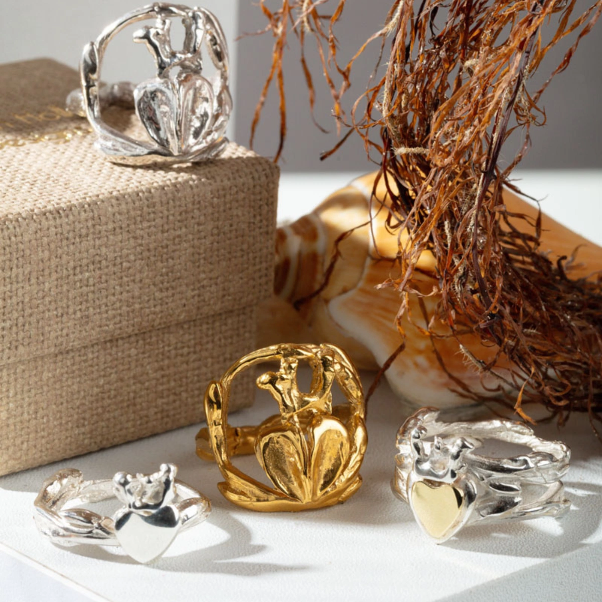 Kathleen Holland Gold Plated Beech Nut Claddagh Ring, €125