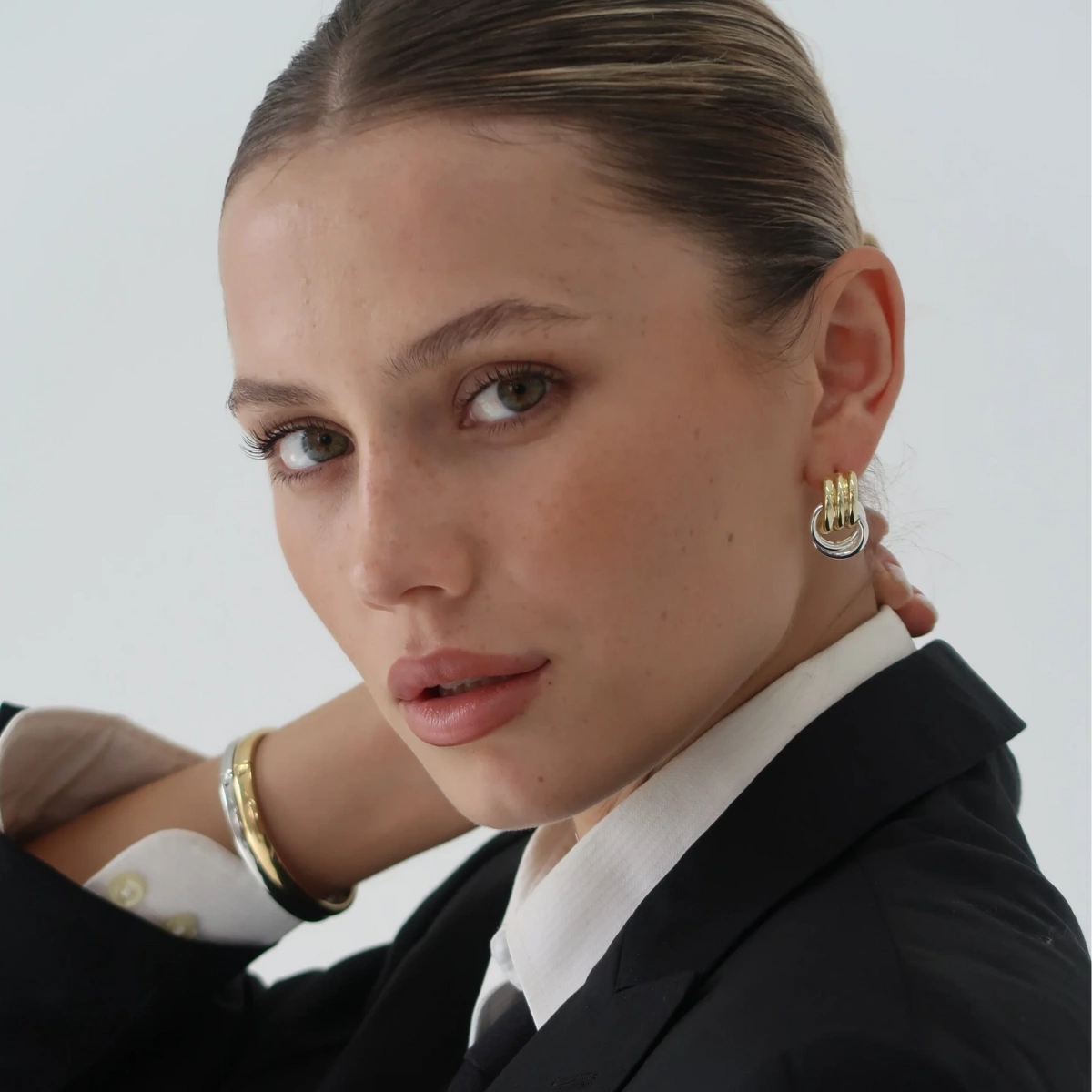 Croía Mini Knot Earrings Two Tone, €55.95