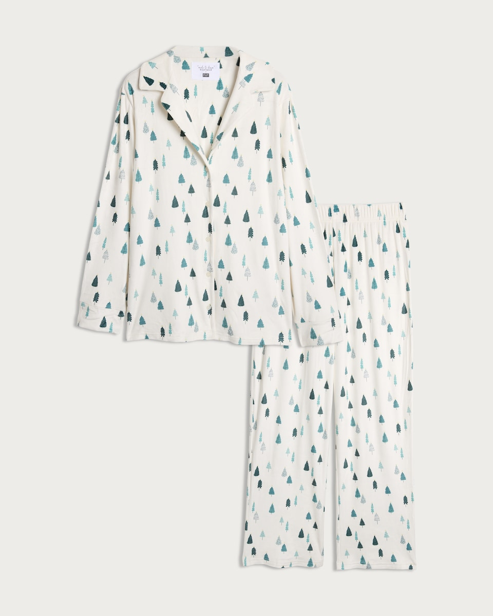 F&F Tree Print Button Through Pyjamas, €23