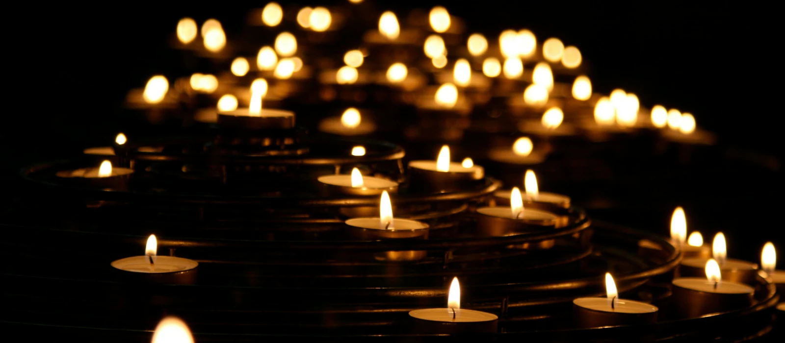 ‘Acknowledge that it will be different’ – how to cope with grief at Christmas