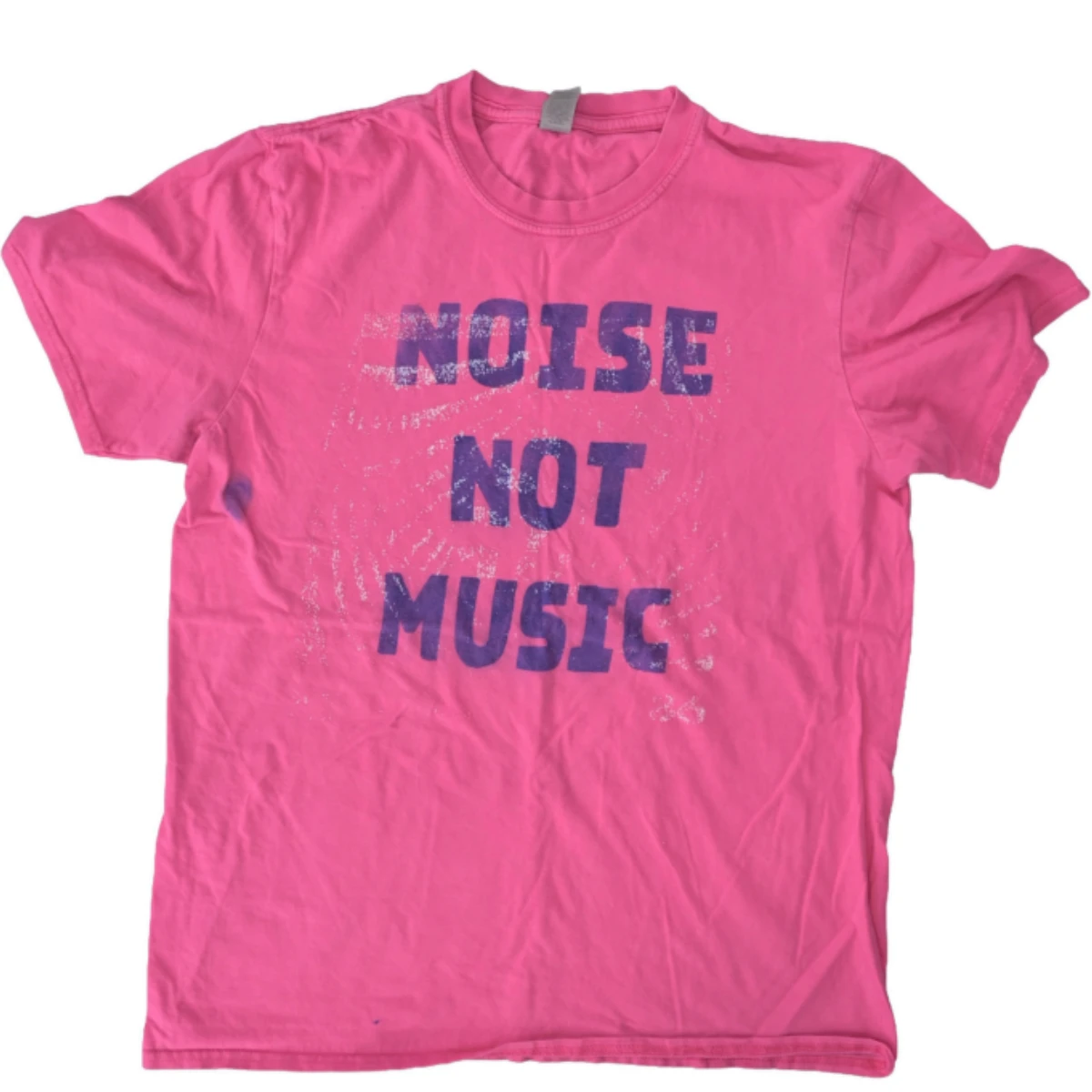 Annya McCabe's homemade music t-shirt made in repsonse to her mother's comment that her music was just 'noise'.