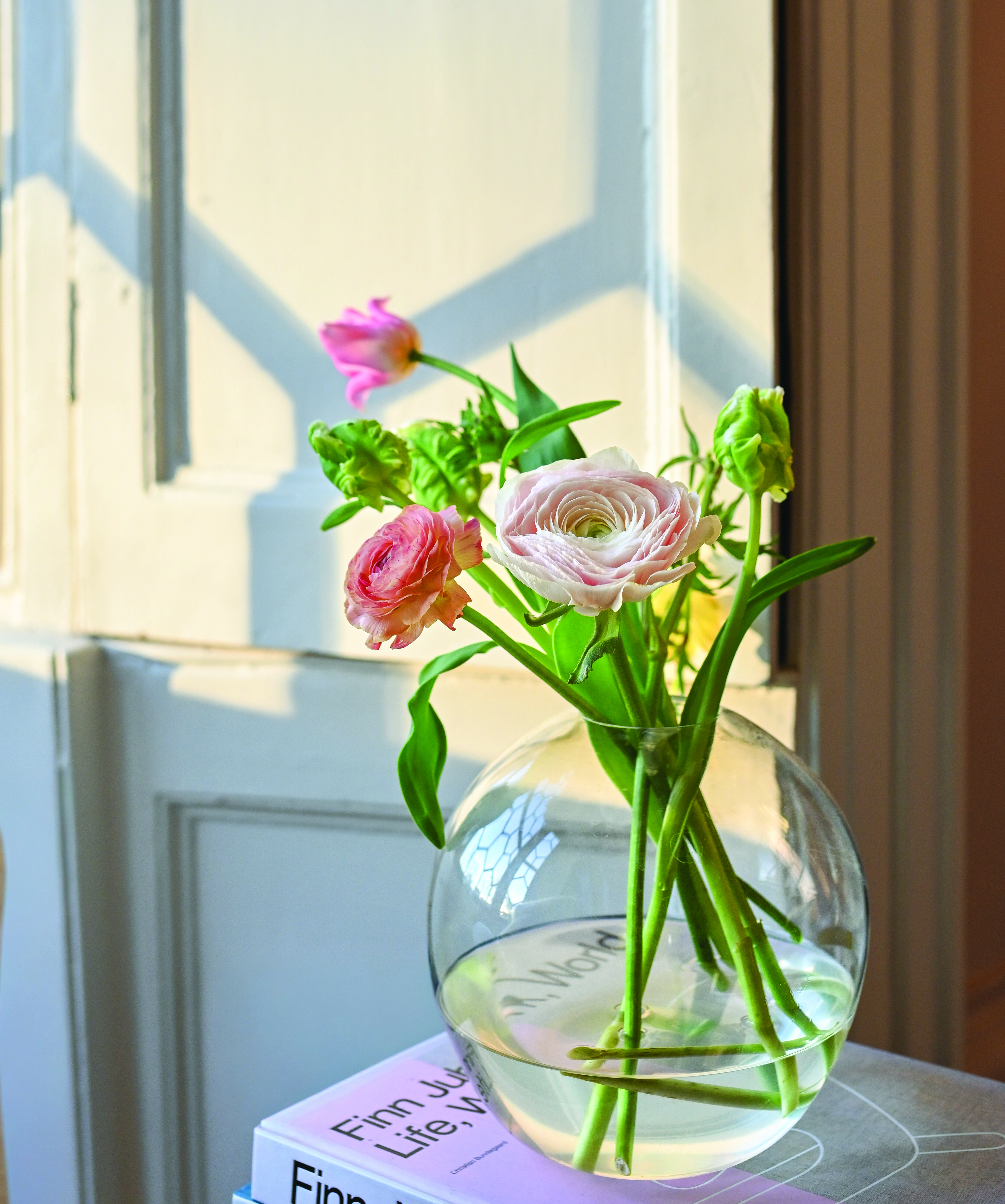 Exploring East London. Photo: Cliodhna Prendergast