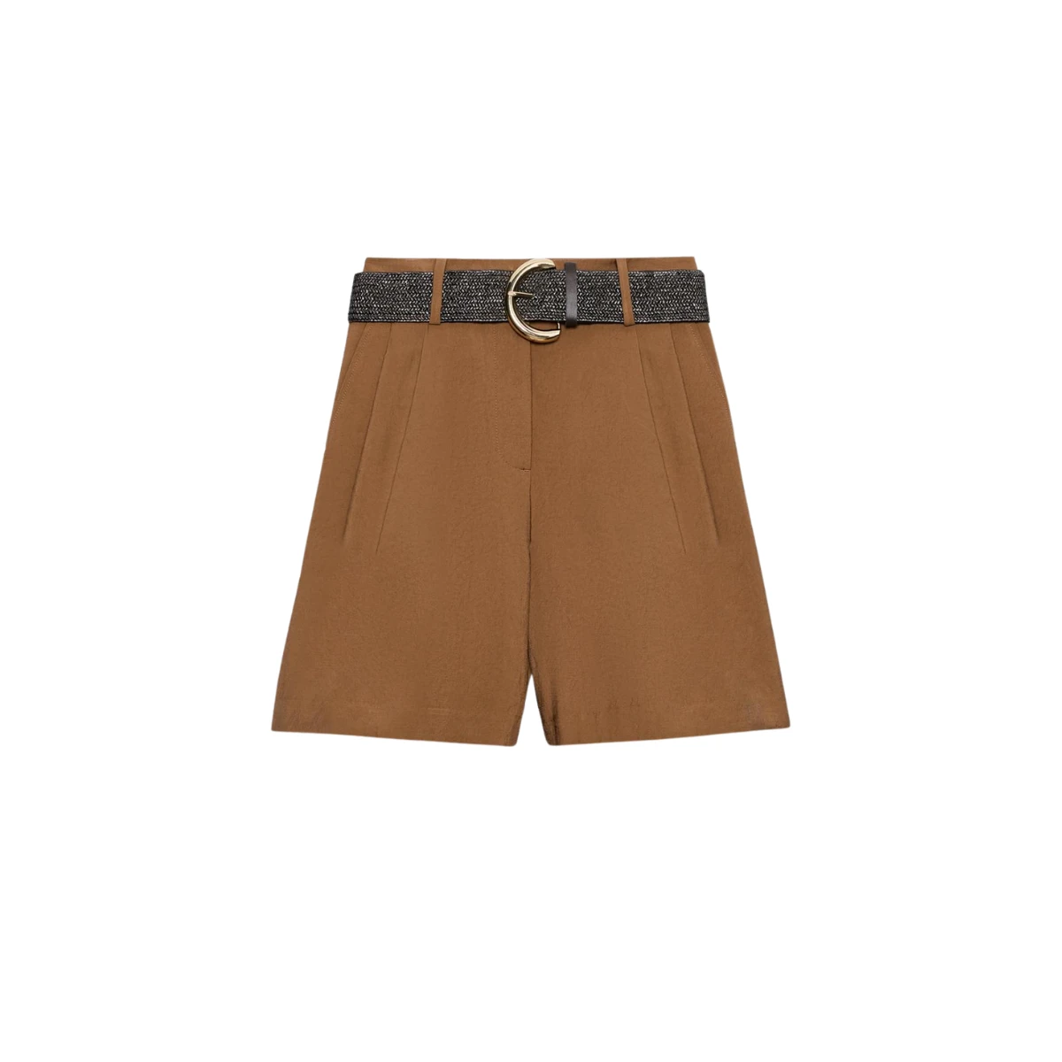 Belted bermuda shorts, €29.95