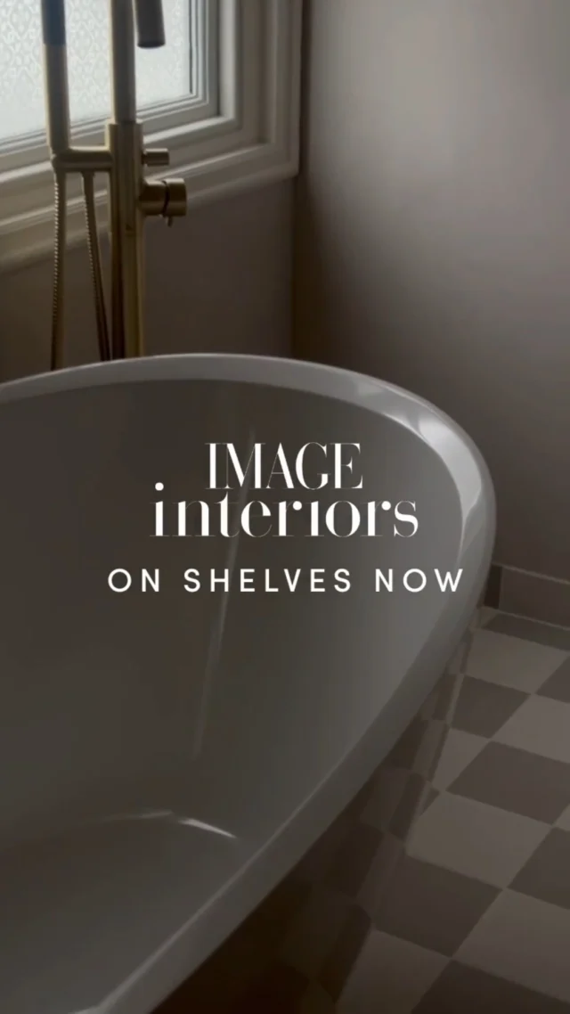 The spring/summer issue of IMAGE Interiors is out now!

Here is a behind the scenes look at one of our house tours from the issue, a serene Galway home designed by @lynneoloughlindesign 

Find the issue on shelves now, or subscribe to IMAGE today and receive our new Interiors spring/summer issue, delivered straight to your door.

Cover photography by @elysekennedy