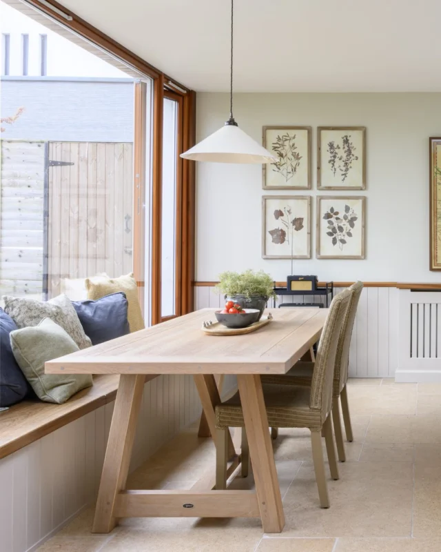 Rethinking the décor after an extension of this Dublin home required marrying old and new, whilst ensuring the personality of the family who lives there felt tangible.

Read in full at the link in bio. ?

Interior Designer: @deirdreoconnell_interiors
Photographer: @shaunalallyphotography